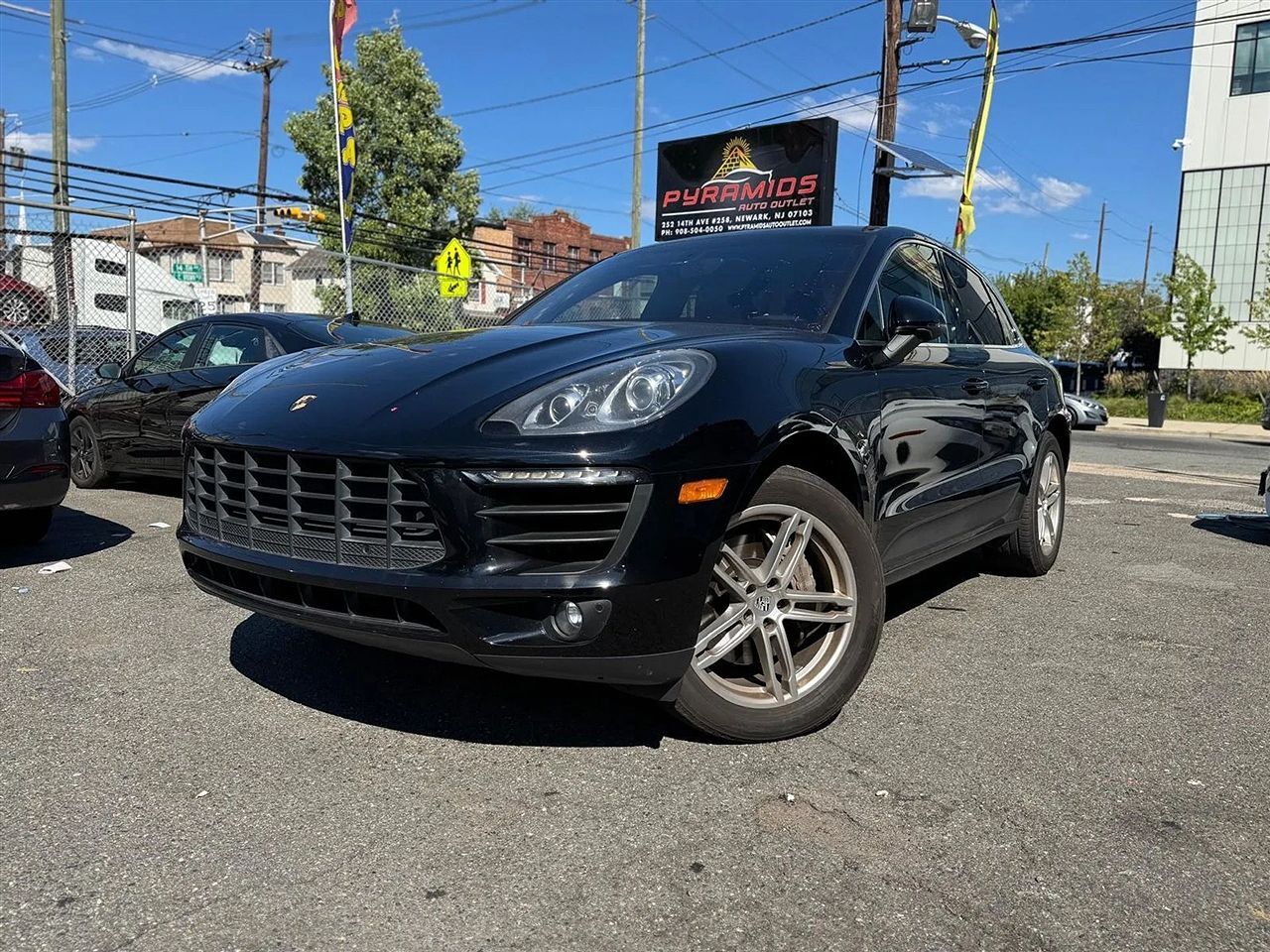 2015 PORSCHE Macan