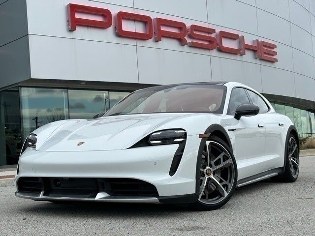 2023 PORSCHE Taycan