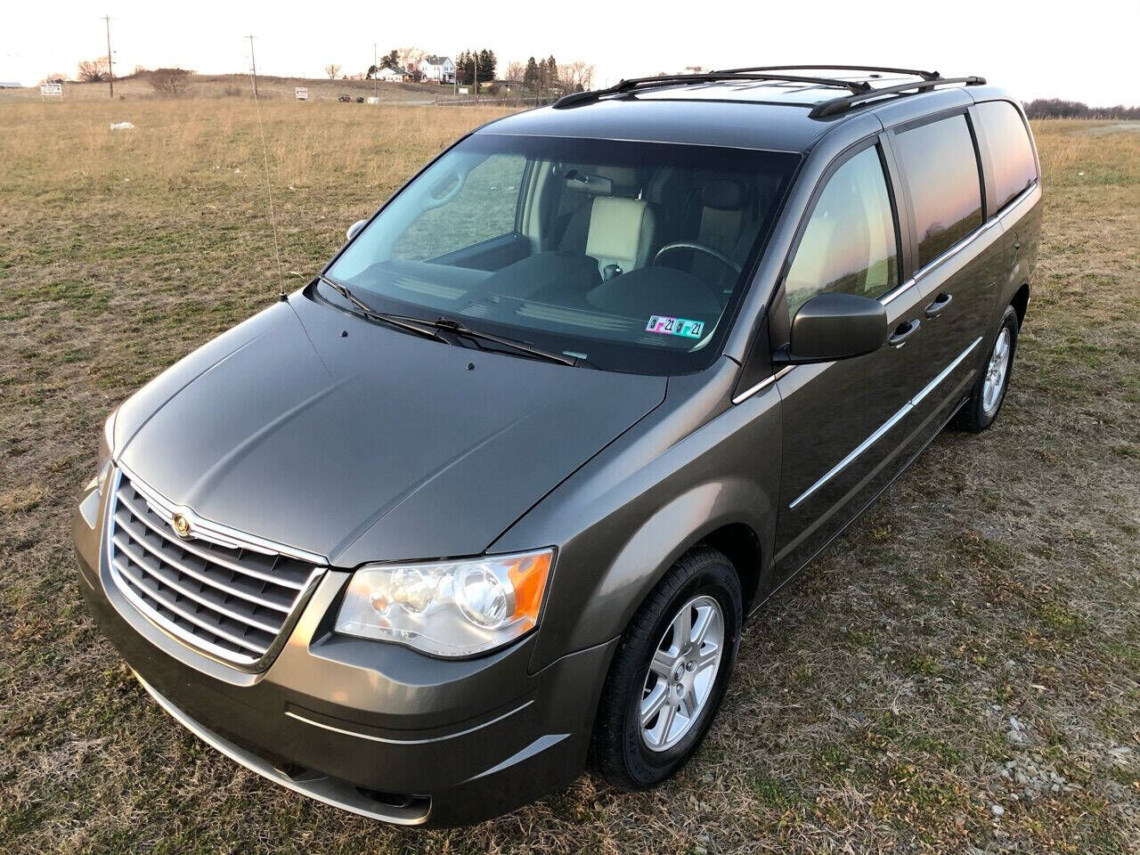 2010 CHRYSLER Town and Country