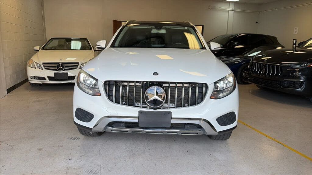 2016 MERCEDES-BENZ GLC-Class