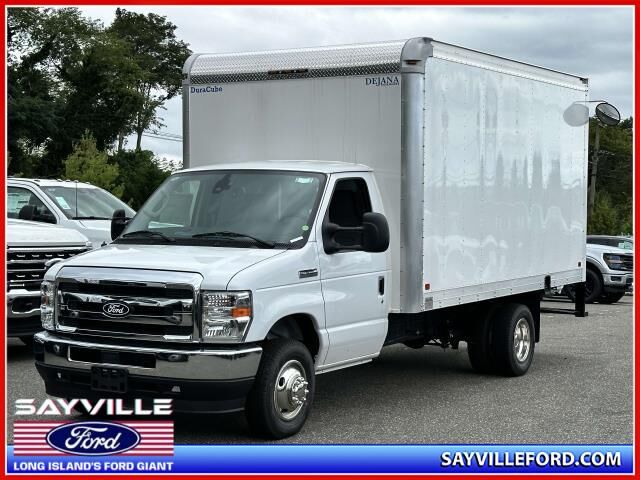 2026 FORD E-350