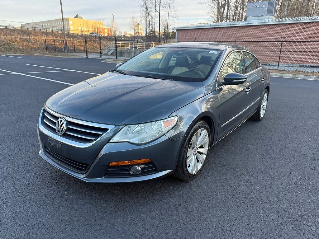 2010 VOLKSWAGEN Passat