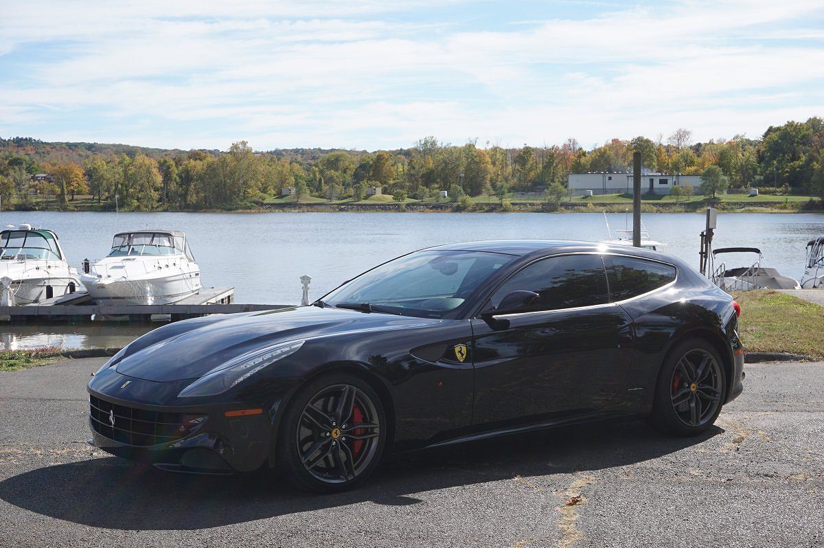 Ferrari FF
