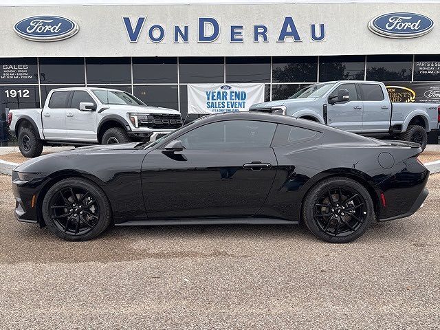 2026 FORD Mustang