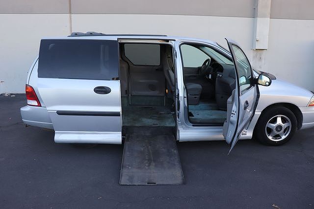 2002 FORD Windstar