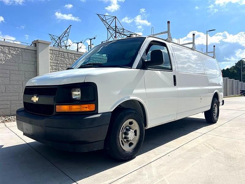 2017 CHEVROLET Express