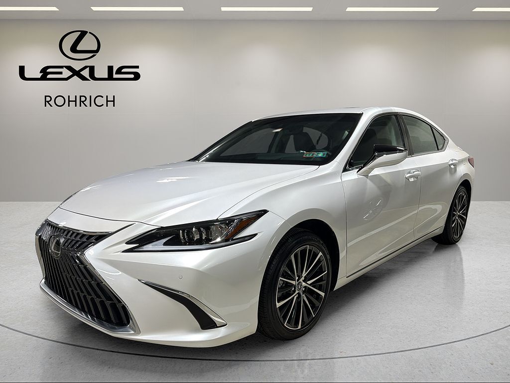 2025 LEXUS ES