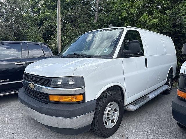 2019 CHEVROLET Express