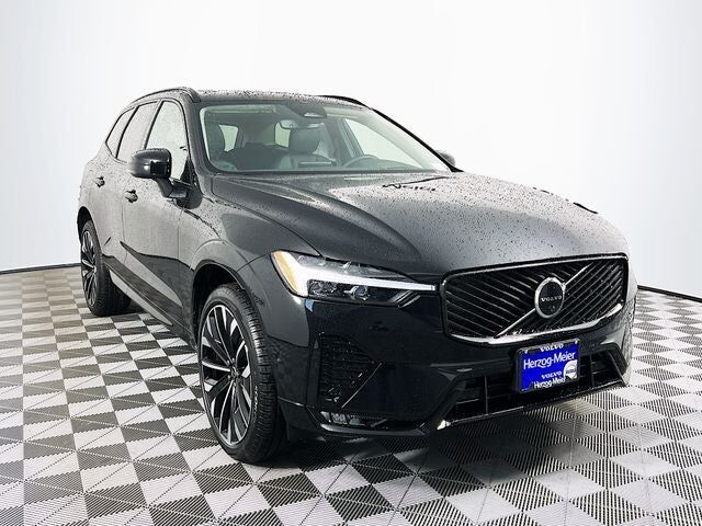 2026 VOLVO XC60