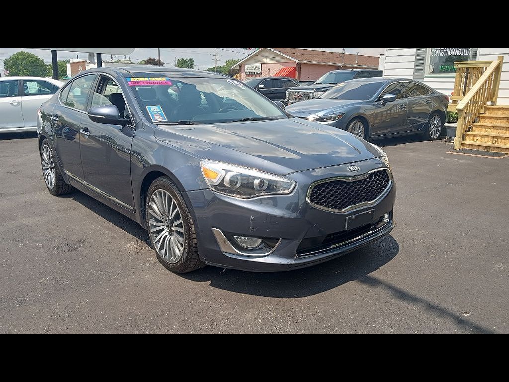 2014 KIA Cadenza