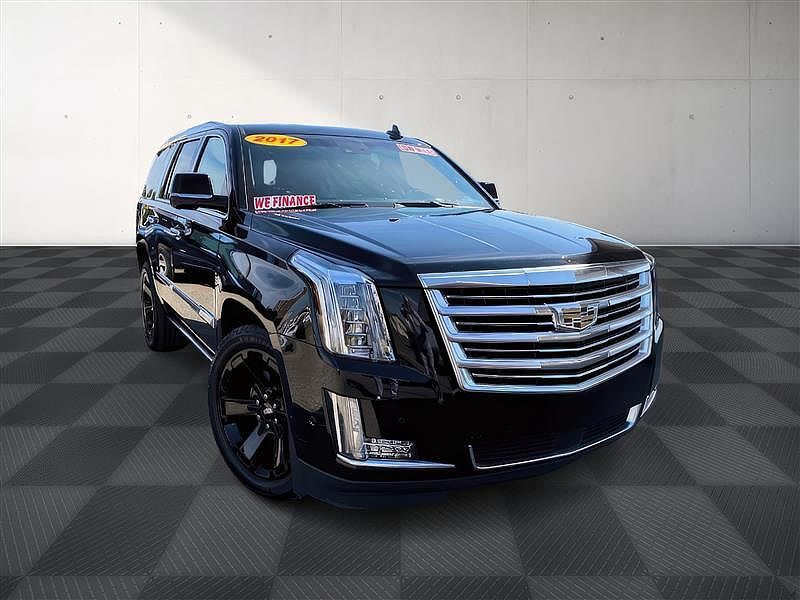 2017 CADILLAC Escalade