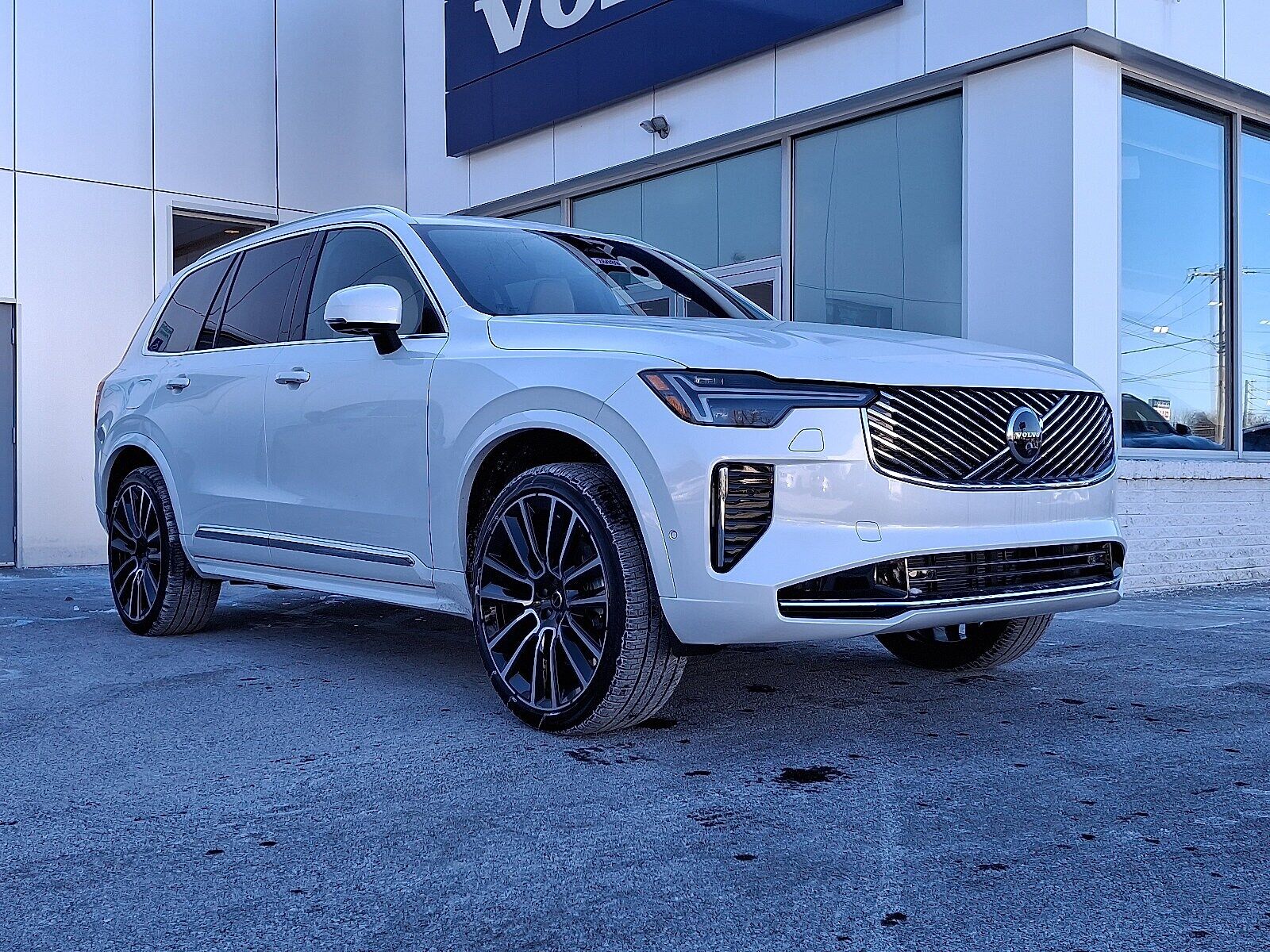 2026 VOLVO XC90