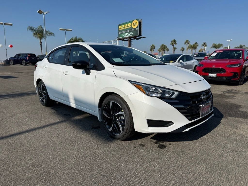 2025 NISSAN Versa
