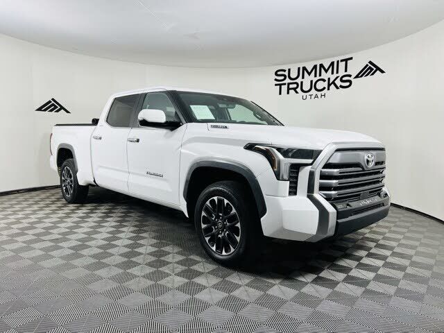 2025 TOYOTA Tundra