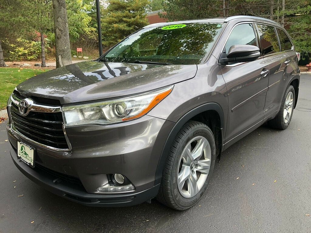 2016 TOYOTA Highlander
