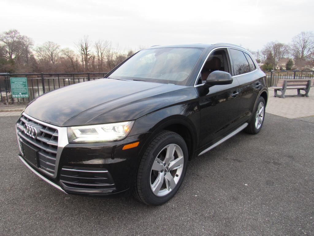 2018 AUDI Q5