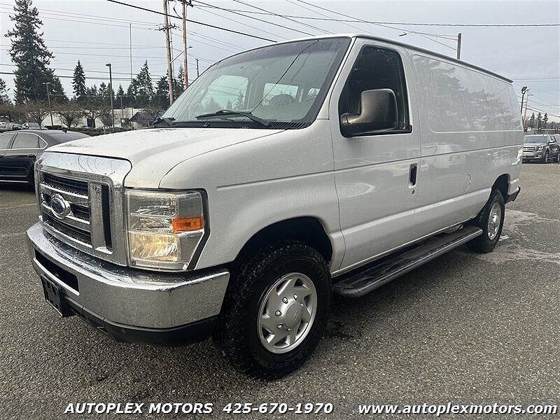 2008 FORD E-250