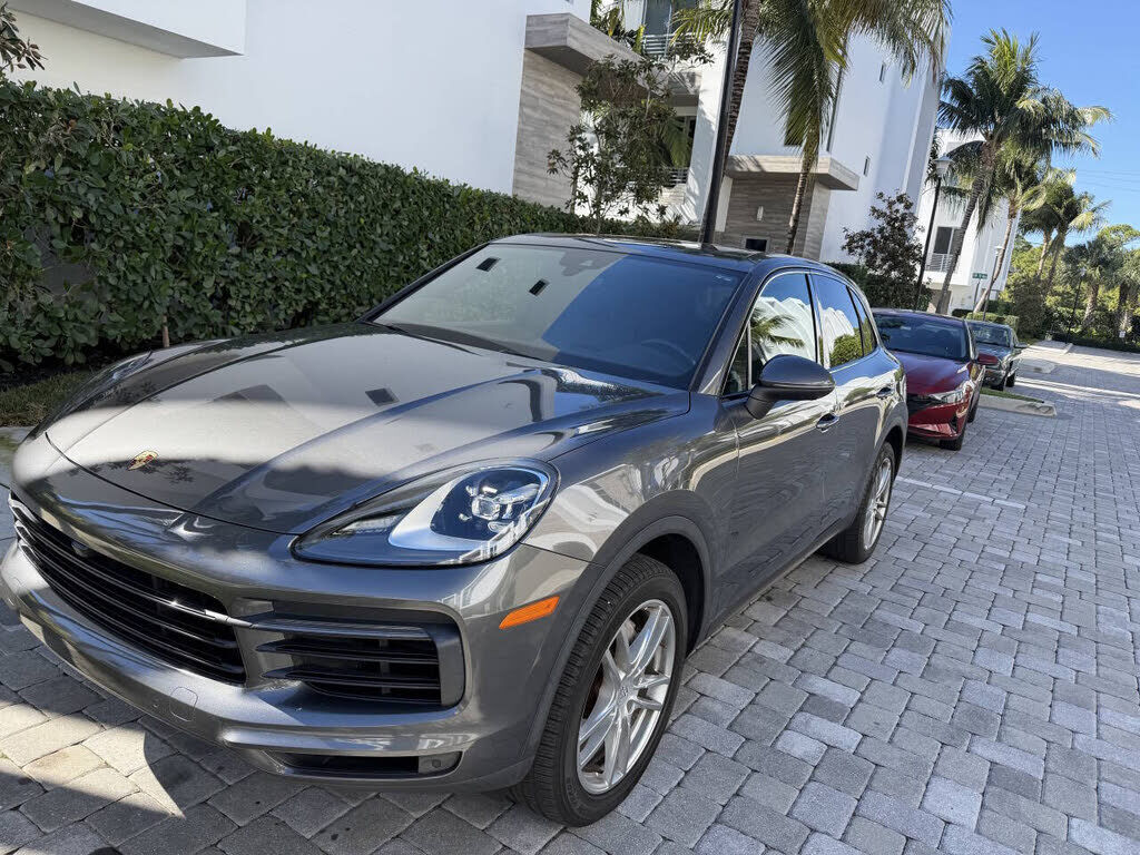 2019 PORSCHE Cayenne