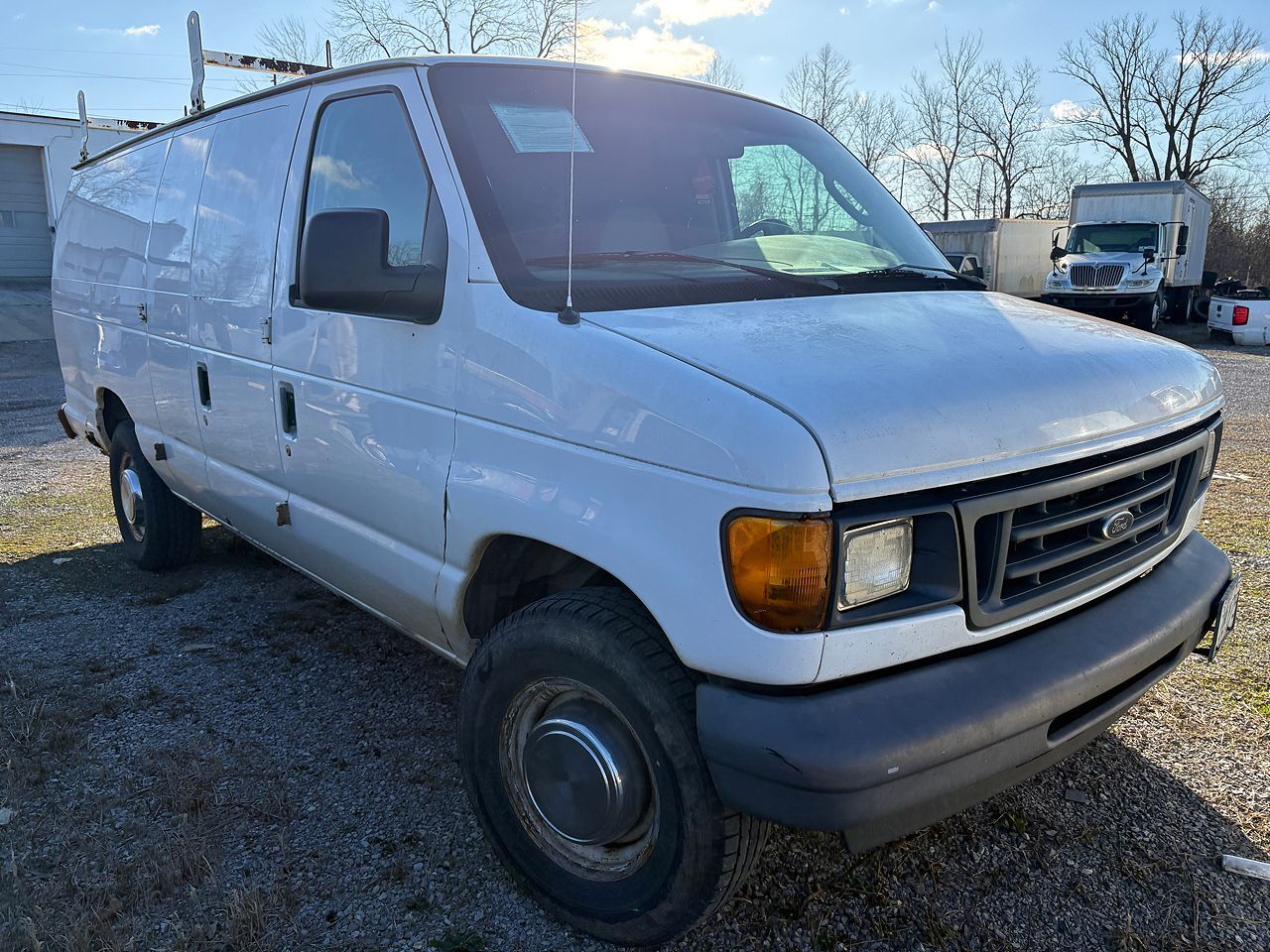 2005 FORD E-250