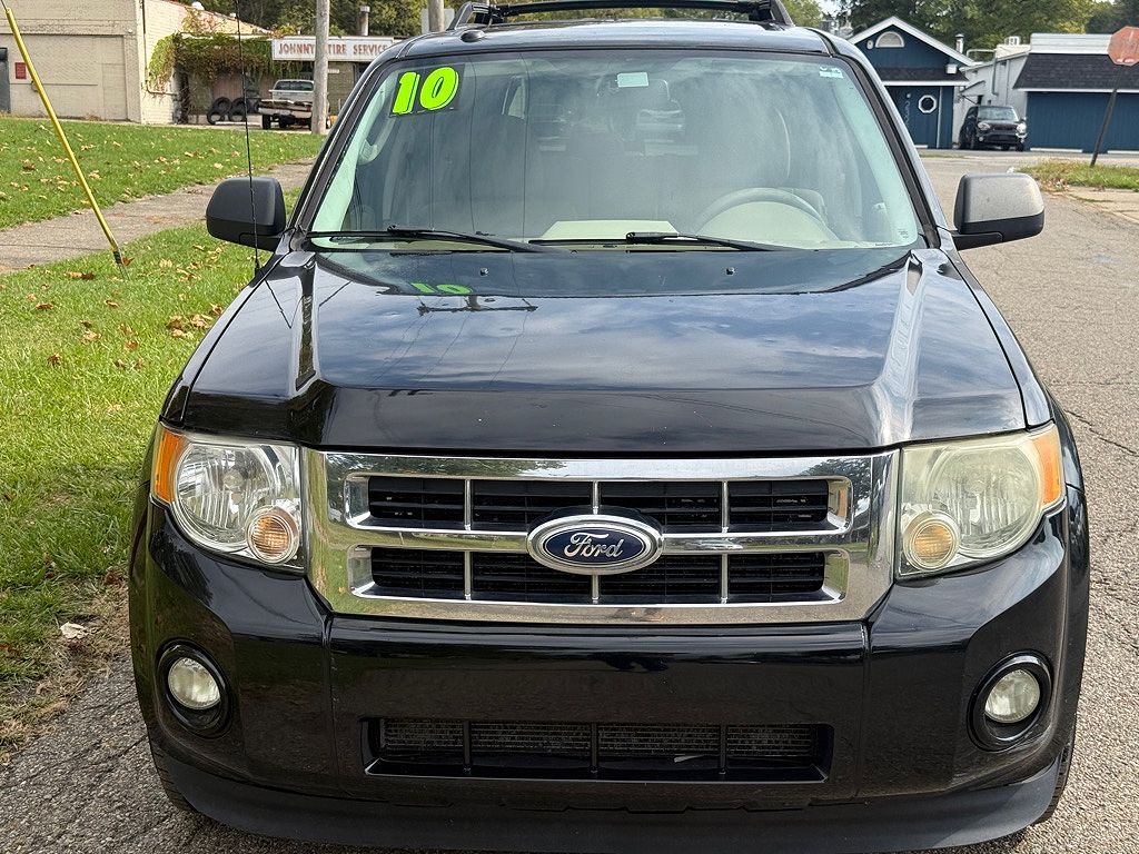 2010 FORD Escape