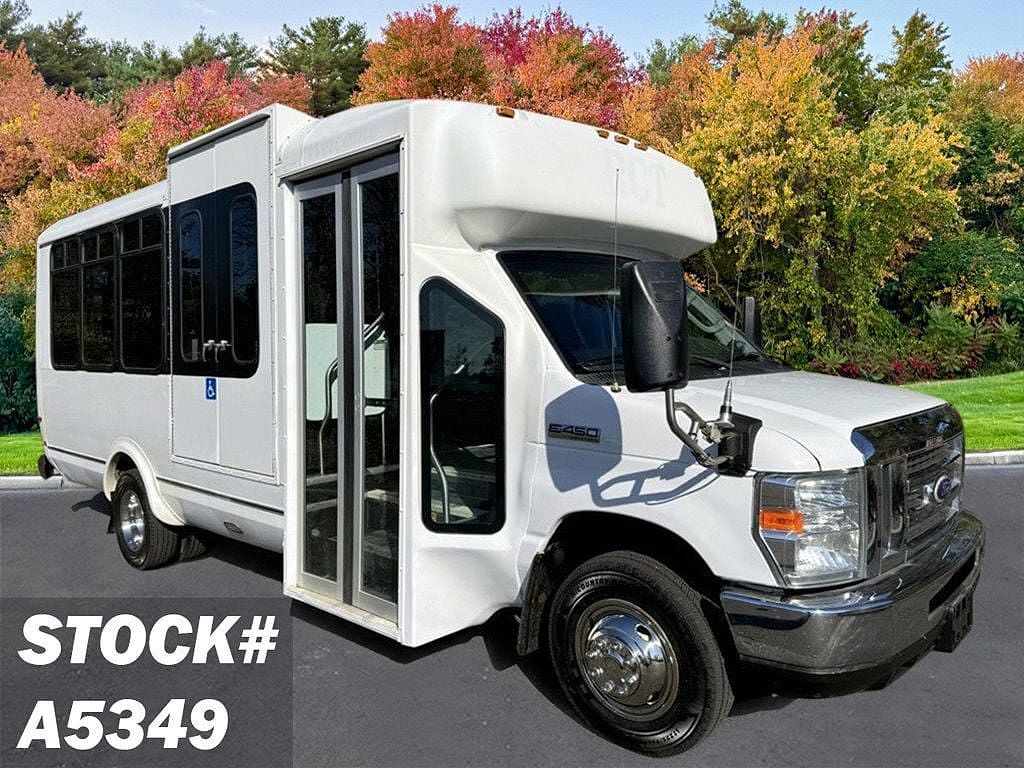 2016 FORD E-450