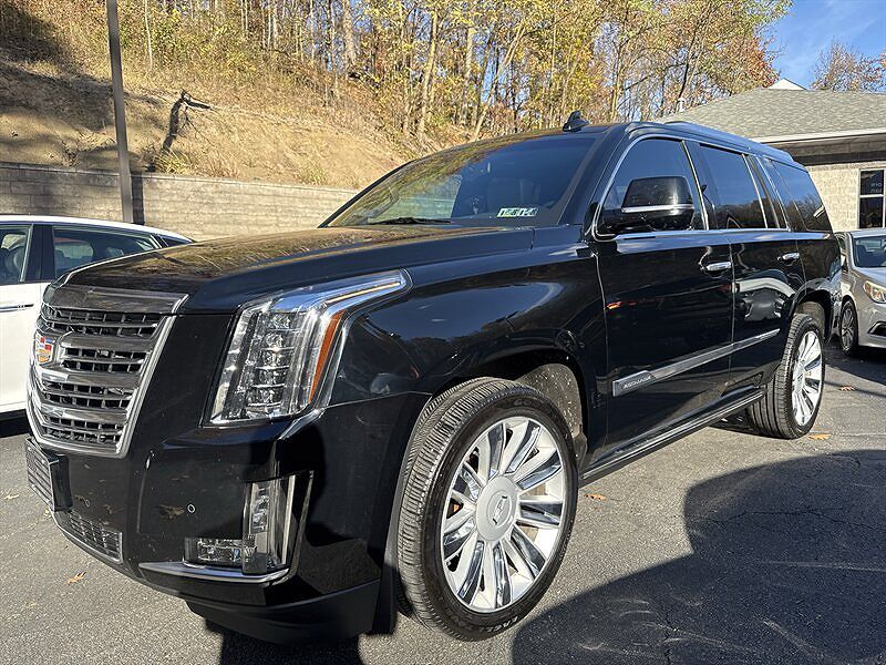 2016 CADILLAC Escalade