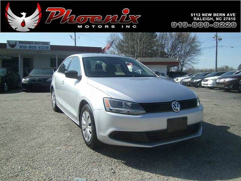 2011 VOLKSWAGEN Jetta