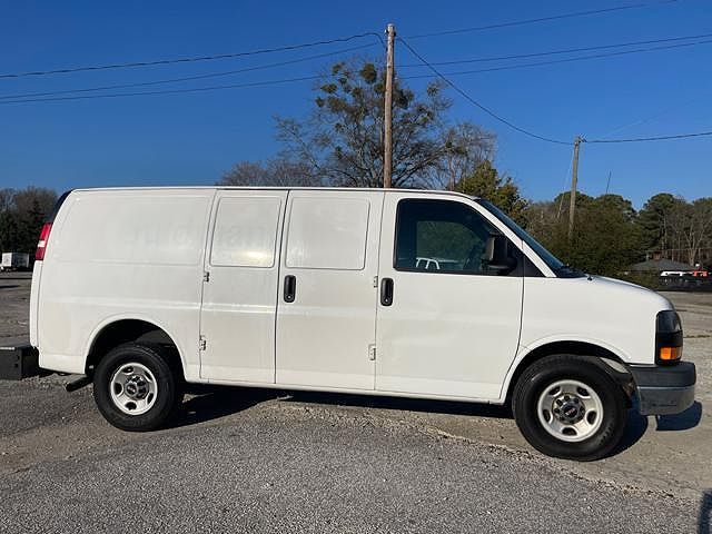 2015 GMC Savana