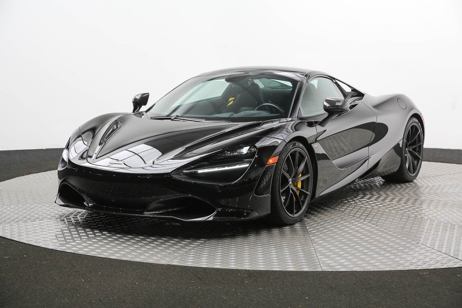 2022 MCLAREN 720S