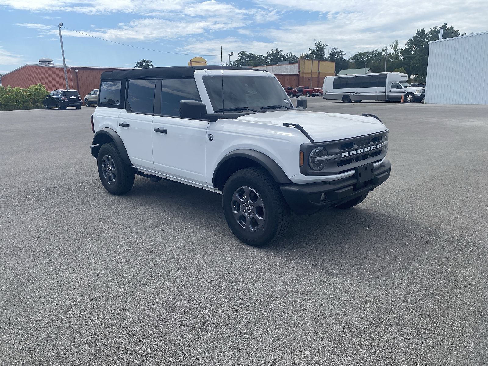 2024 FORD Bronco