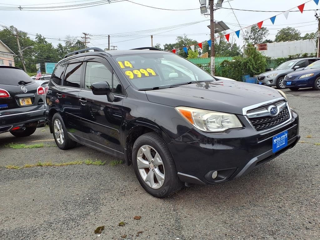 2014 SUBARU Forester