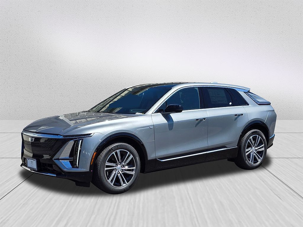 2025 CADILLAC Lyriq