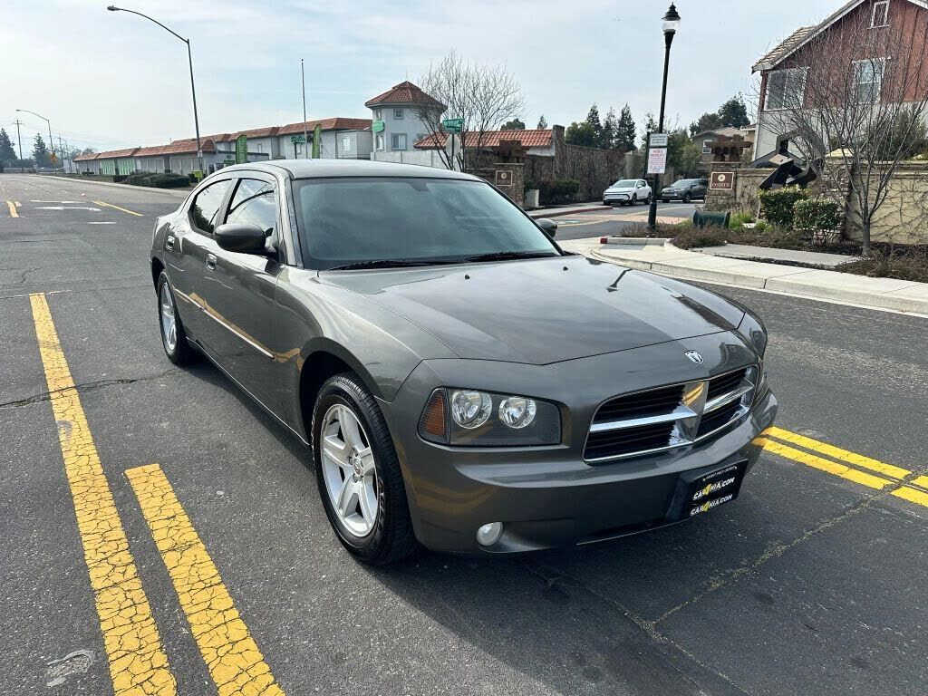 2010 DODGE Charger