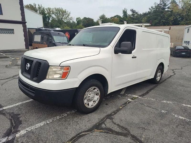 Nissan NV