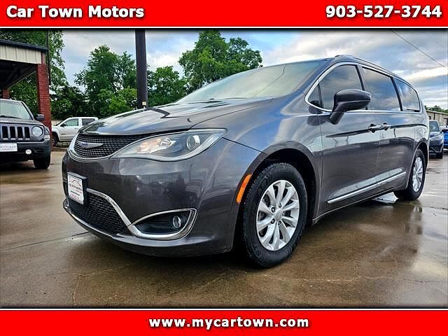 2019 CHRYSLER Pacifica