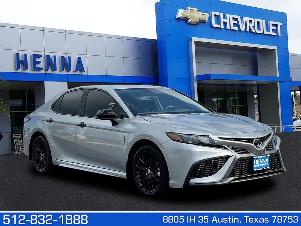 2021 TOYOTA Camry