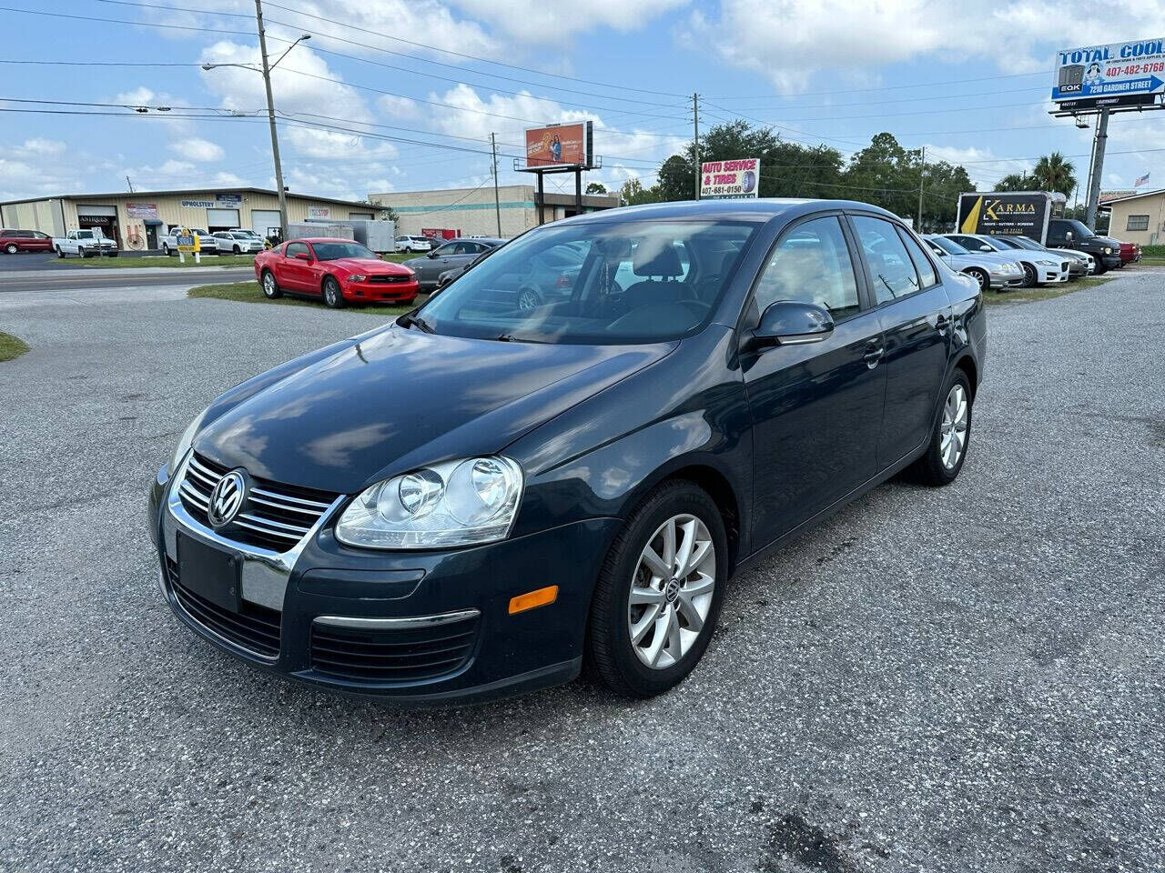 2010 VOLKSWAGEN Jetta