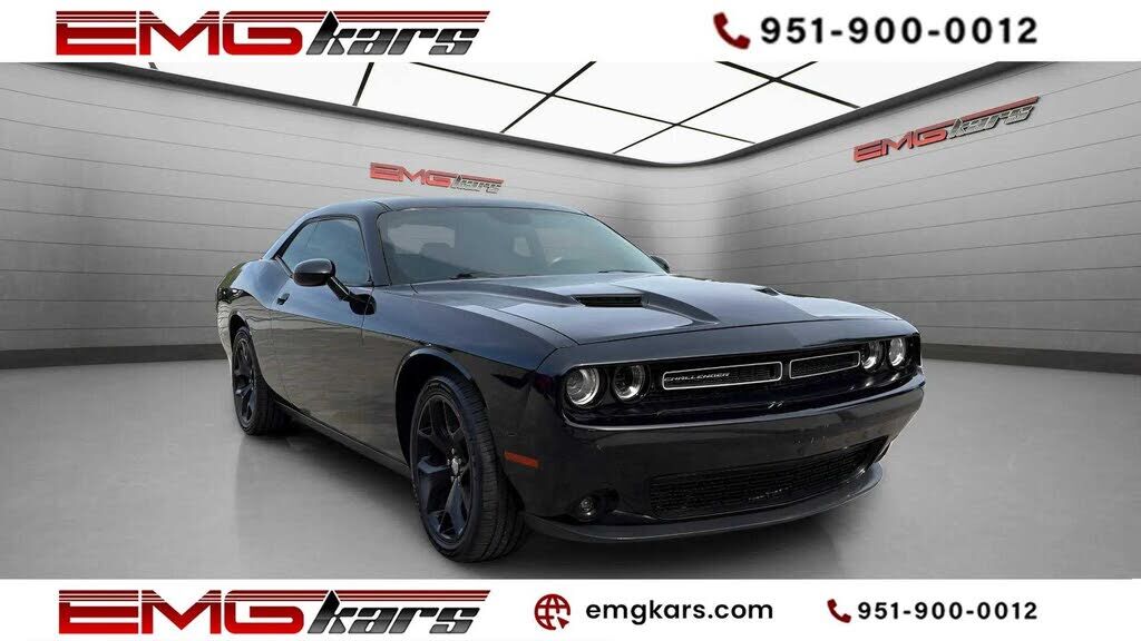 2015 DODGE Challenger