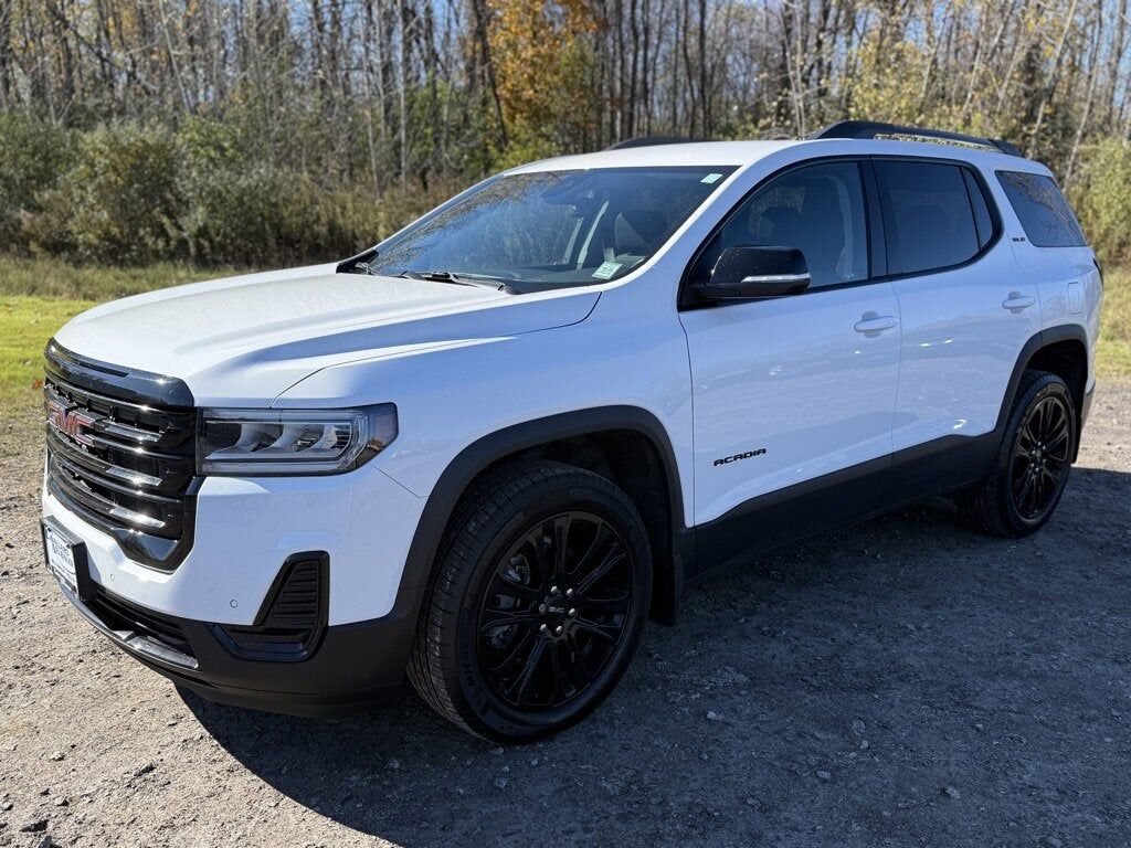2023 GMC Acadia
