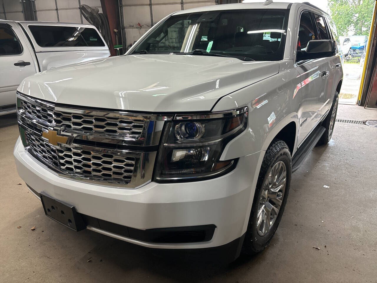 2017 CHEVROLET Tahoe