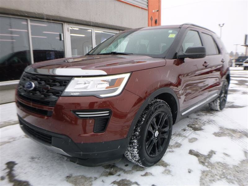 2018 FORD Explorer