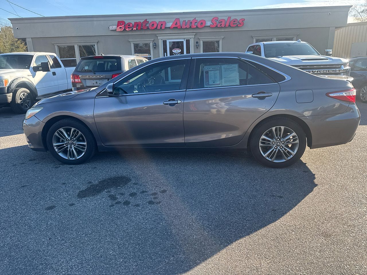 2017 TOYOTA Camry