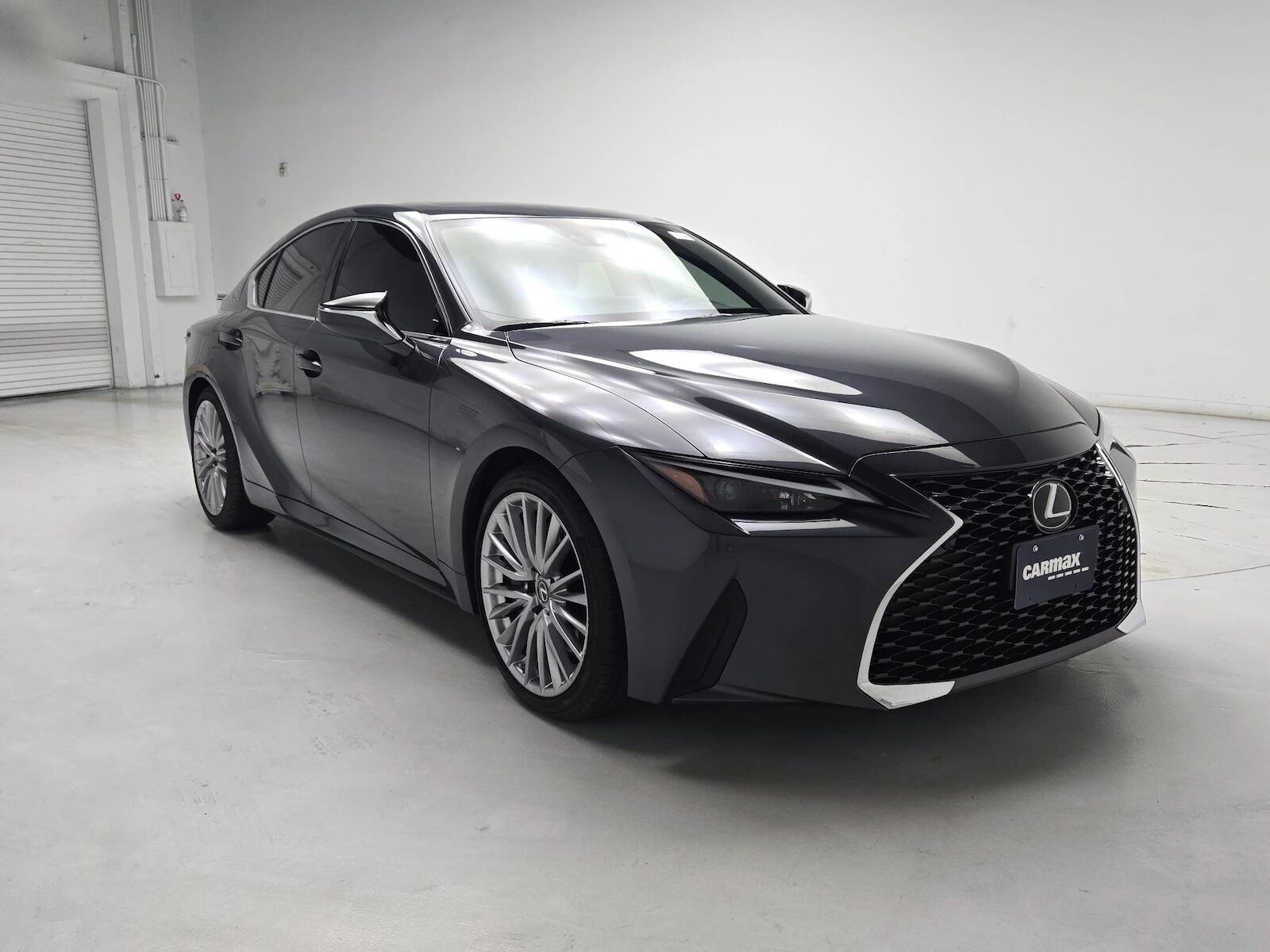 2022 LEXUS IS