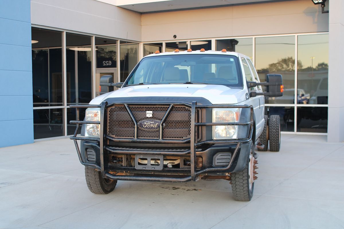 2013 FORD F-550