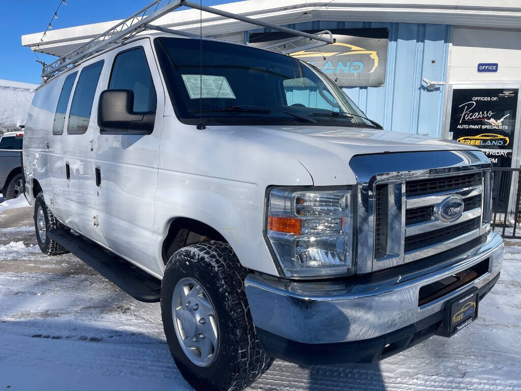 2012 FORD E-250