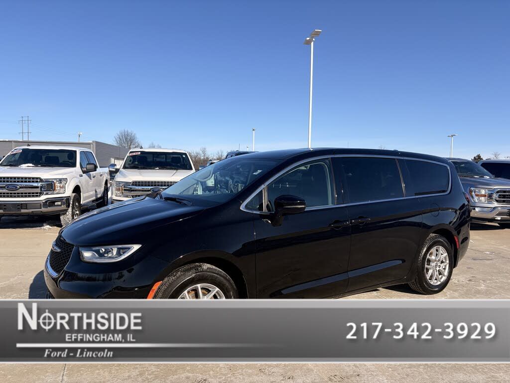 2024 CHRYSLER Pacifica