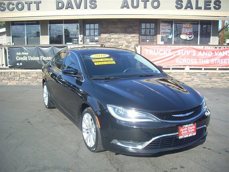 2016 CHRYSLER 200