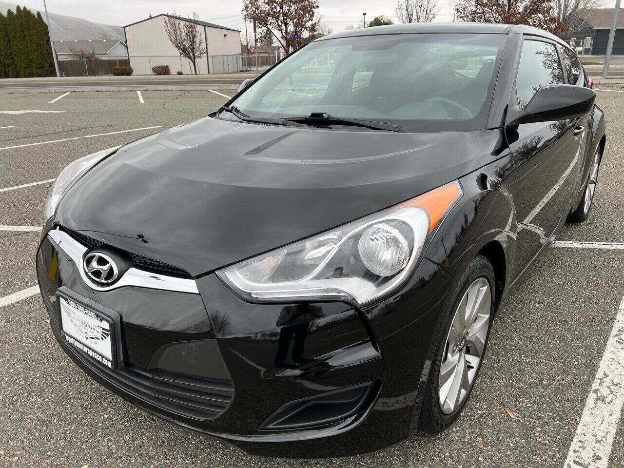 2016 HYUNDAI Veloster