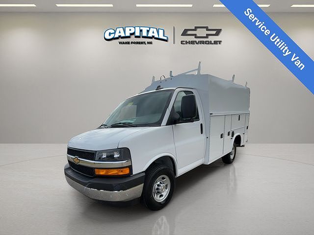 2025 CHEVROLET Express