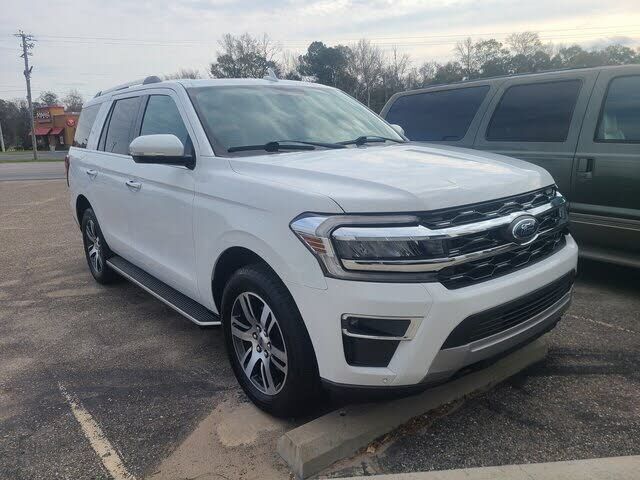 2022 FORD Expedition